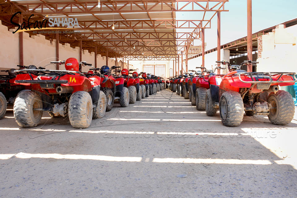 Hurghada Quad-Tour inklusive Sternenbeobachtungs-Teleskop